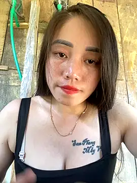 chipp-bong online show from 10-18-25, 06:37