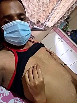 Snapshot of shobha_lover02 chatting on 09-11-25, 10:48 shobha lover02 online show from 09-11-25, 10:48