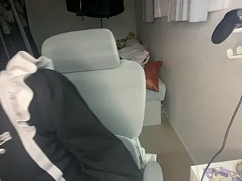 Snapshot of naginagisan chatting on 07-11-26, 11:13 naginagisan online show from 07-11-26, 11:13
