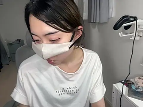 Snapshot of naginagisan chatting on 07-29-26, 12:14 naginagisan online show from 07-29-26, 12:14