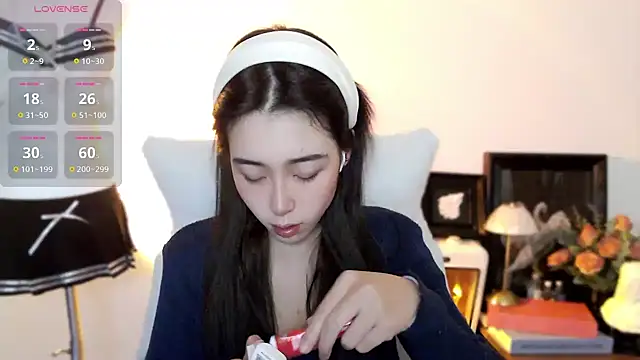 Wfrost0707 online show from 11-28-25, 07:44