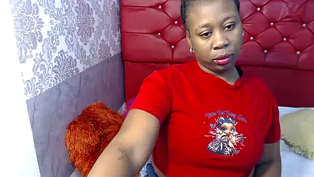 Snapshot of amijacobs chatting on 10-19-25, 01:06 amijacobs online show from 10-19-25, 01:06