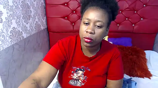 Snapshot of amijacobs chatting on 11-28-25, 02:25 amijacobs online show from 11-28-25, 02:25