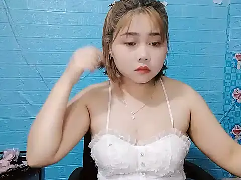 Nhan7868 online show from 10-04-25, 02:09