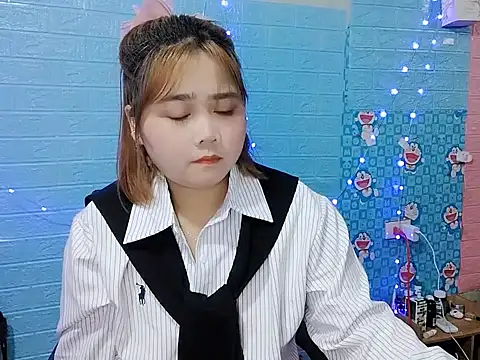 Nhan7868 online show from 10-22-25, 01:55