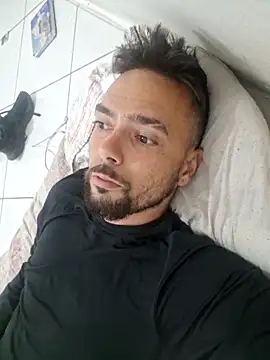 Snapshot of Arthur_Rj_21 chatting on 11-21-25, 10:52 Arthur Rj 21 online show from 11-21-25, 10:52