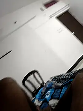 Snapshot of Chanderi19 chatting on 10-03-25, 04:59 Chanderi19 online show from 10-03-25, 04:59