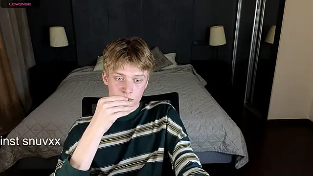 LouieEvans online show from 09-21-25, 09:49