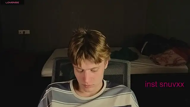 LouieEvans online show from 10-10-25, 04:00