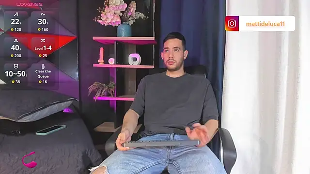 Snapshot of matti_de_lucaa chatting on 10-11-25, 05:55 matti de lucaa online show from 10-11-25, 05:55