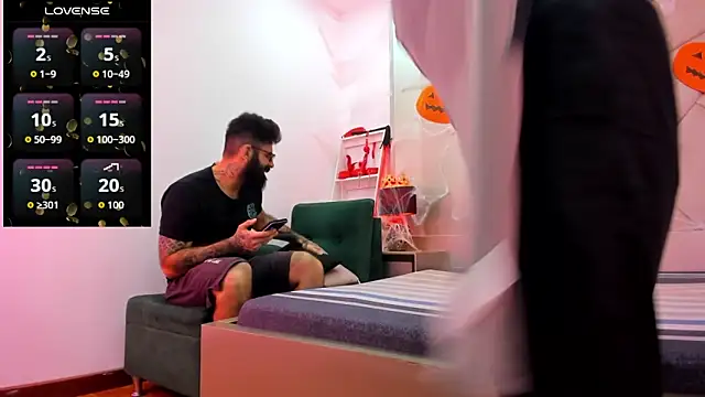 Harald Smed online show from 10-20-25, 01:11