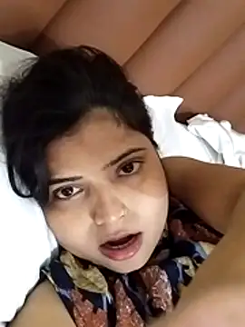 Hot-Pooja25 online show from 04-01-26, 07:20