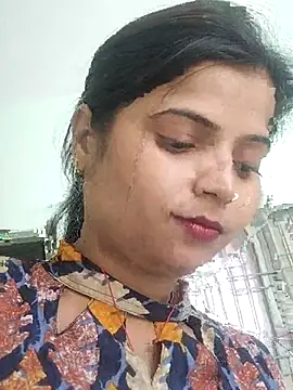 Hot-Pooja25 online show from 04-07-26, 05:19