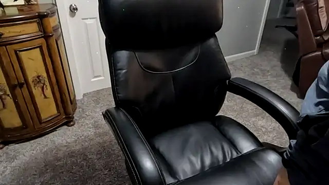 Mickelangello75 online show from 09-25-25, 03:27