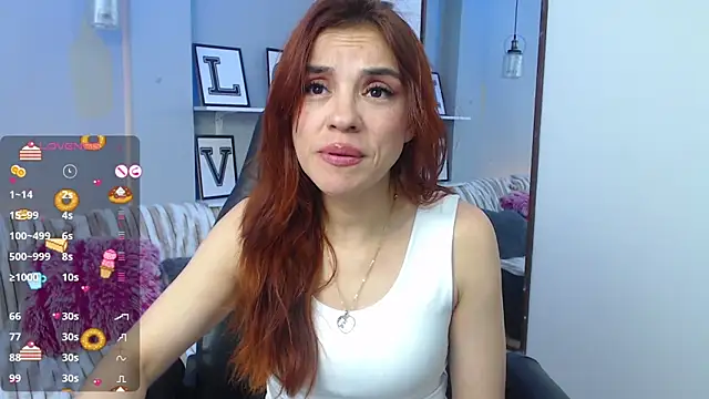 KendallWood  online show from 04-11-26, 10:58