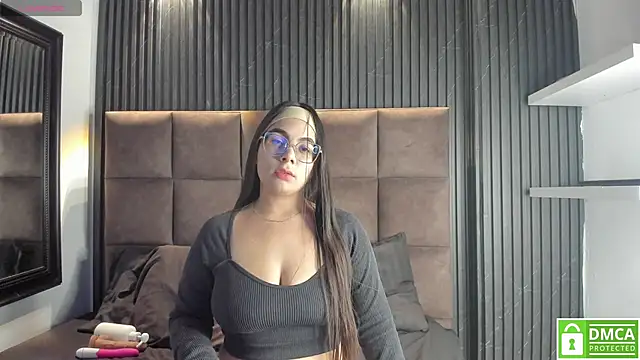 Sussy Vixen online show from 03-04-26, 04:51