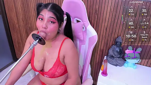 Snapshot of mysticlatina1 chatting on 11-11-25, 11:54 mysticlatina1 online show from 11-11-25, 11:54