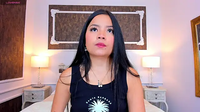 SharonBonet online show from 10-26-25, 02:12