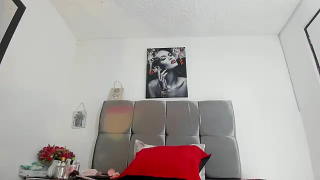 Karol wish online show from 07-10-26, 04:06