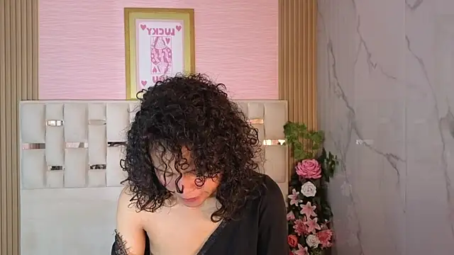 catalina5 s online show from 04-23-26, 03:19