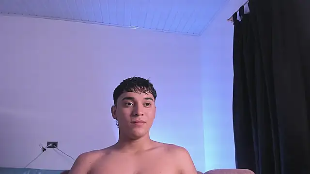 Austin Cardieff  online show from 10-25-25, 02:41