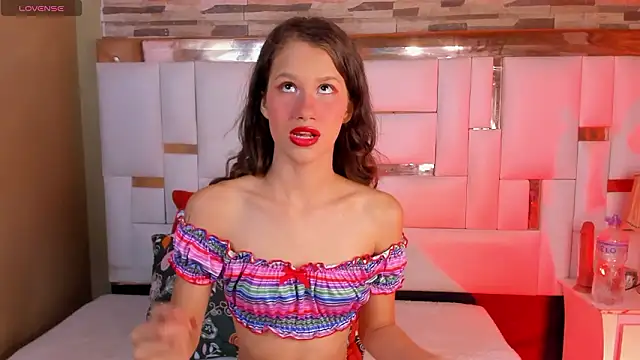 EmmaPetty online show from 03-03-26, 09:21