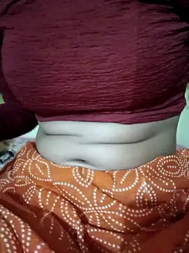 Snapshot of Aasha_devi05 chatting on 10-04-25, 04:05 Aasha devi05 online show from 10-04-25, 04:05