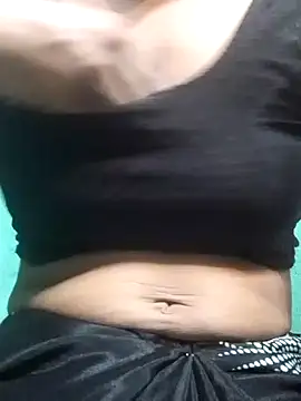 Snapshot of Aasha_devi05 chatting on 10-07-25, 08:22 Aasha devi05 online show from 10-07-25, 08:22