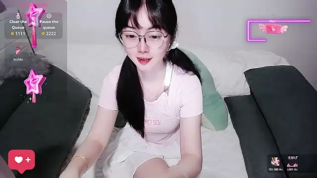 Snapshot of baby-yaya20 chatting on 06-13-26, 09:40 baby-yaya20 online show from 06-13-26, 09:40