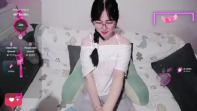 Snapshot of baby-yaya20 chatting on 06-22-26, 01:08 baby-yaya20 online show from 06-22-26, 01:08