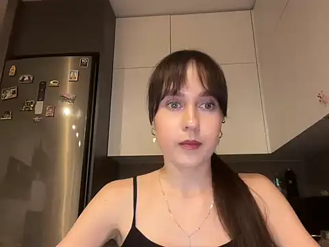 Snapshot of Ruviraa chatting on 07-18-26, 08:23 Ruviraa online show from 07-18-26, 08:23