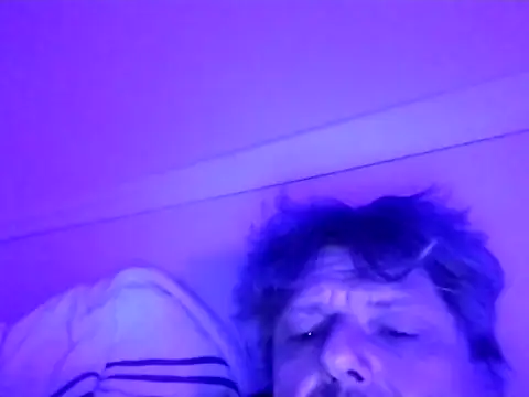 WiltedYeller online show from 03-25-26, 06:08