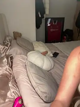 BlondeBetty online show from 03-06-26, 07:54