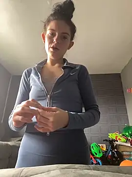 Camwithchlox online show from 10-13-25, 12:05
