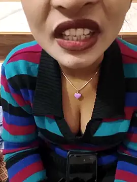 Itz Mayra  online show from 11-18-25, 06:07