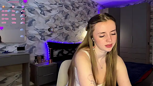 Snapshot of Jessica1West chatting on 02-19-26, 11:39 Jessica1West online show from 02-19-26, 11:39