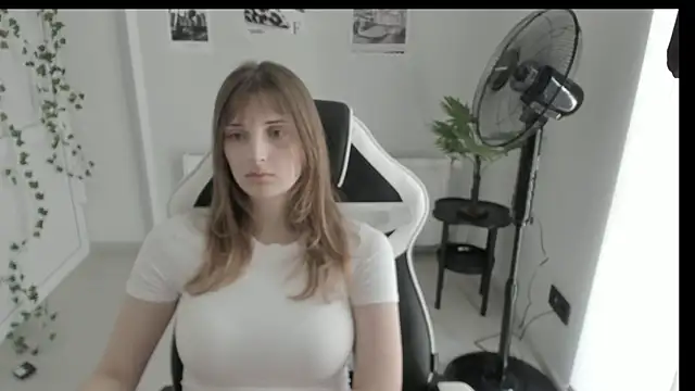 NeyliDream online show from 06-12-26, 10:14