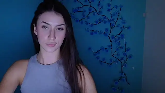 Snapshot of AlisaBubbles chatting on 12-18-25, 12:33 AlisaBubbles online show from 12-18-25, 12:33