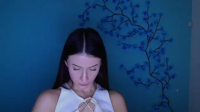 AlisaBubbles online show from 12-19-25, 08:32