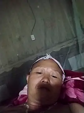 Snapshot of Samdim23 chatting on 10-09-25, 12:47 Samdim23 online show from 10-09-25, 12:47