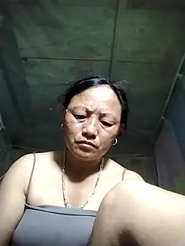 Snapshot of Samdim23 chatting on 10-14-25, 09:26 Samdim23 online show from 10-14-25, 09:26