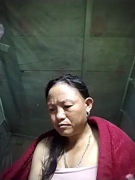 Snapshot of Samdim23 chatting on 10-21-25, 08:42 Samdim23 online show from 10-21-25, 08:42