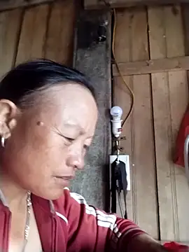 Snapshot of Samdim23 chatting on 10-29-25, 01:41 Samdim23 online show from 10-29-25, 01:41