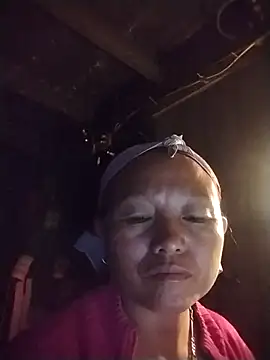 Snapshot of Samdim23 chatting on 11-13-25, 12:48 Samdim23 online show from 11-13-25, 12:48