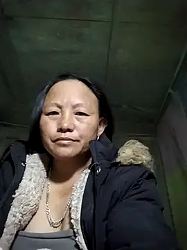 Snapshot of Samdim23 chatting on 11-19-25, 01:00 Samdim23 online show from 11-19-25, 01:00