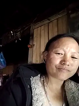 Snapshot of Samdim23 chatting on 12-15-25, 01:54 Samdim23 online show from 12-15-25, 01:54