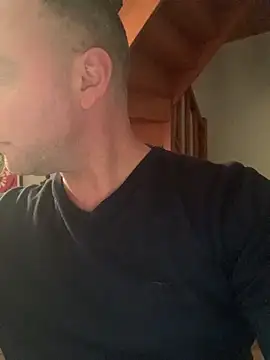 Snapshot of Marronglace1 chatting on 02-01-26, 06:17 Marronglace1 online show from 02-01-26, 06:17