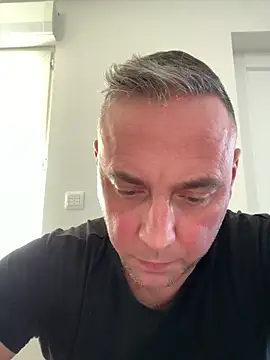 Snapshot of Marronglace1 chatting on 02-06-26, 12:19 Marronglace1 online show from 02-06-26, 12:19