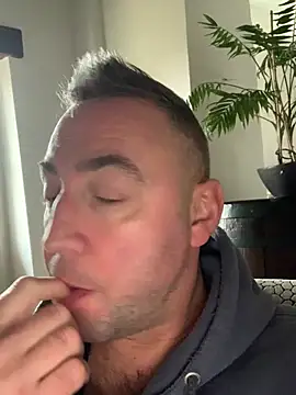 Snapshot of Marronglace1 chatting on 02-18-26, 09:38 Marronglace1 online show from 02-18-26, 09:38