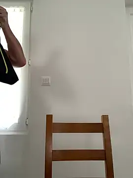 Snapshot of Marronglace1 chatting on 02-24-26, 11:30 Marronglace1 online show from 02-24-26, 11:30